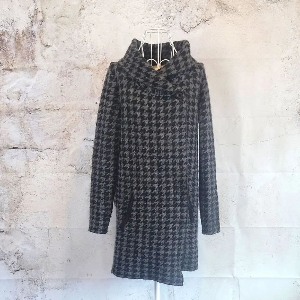 Max Studio Wrap Cardigan Sweater - Black & Grey Womens Size S